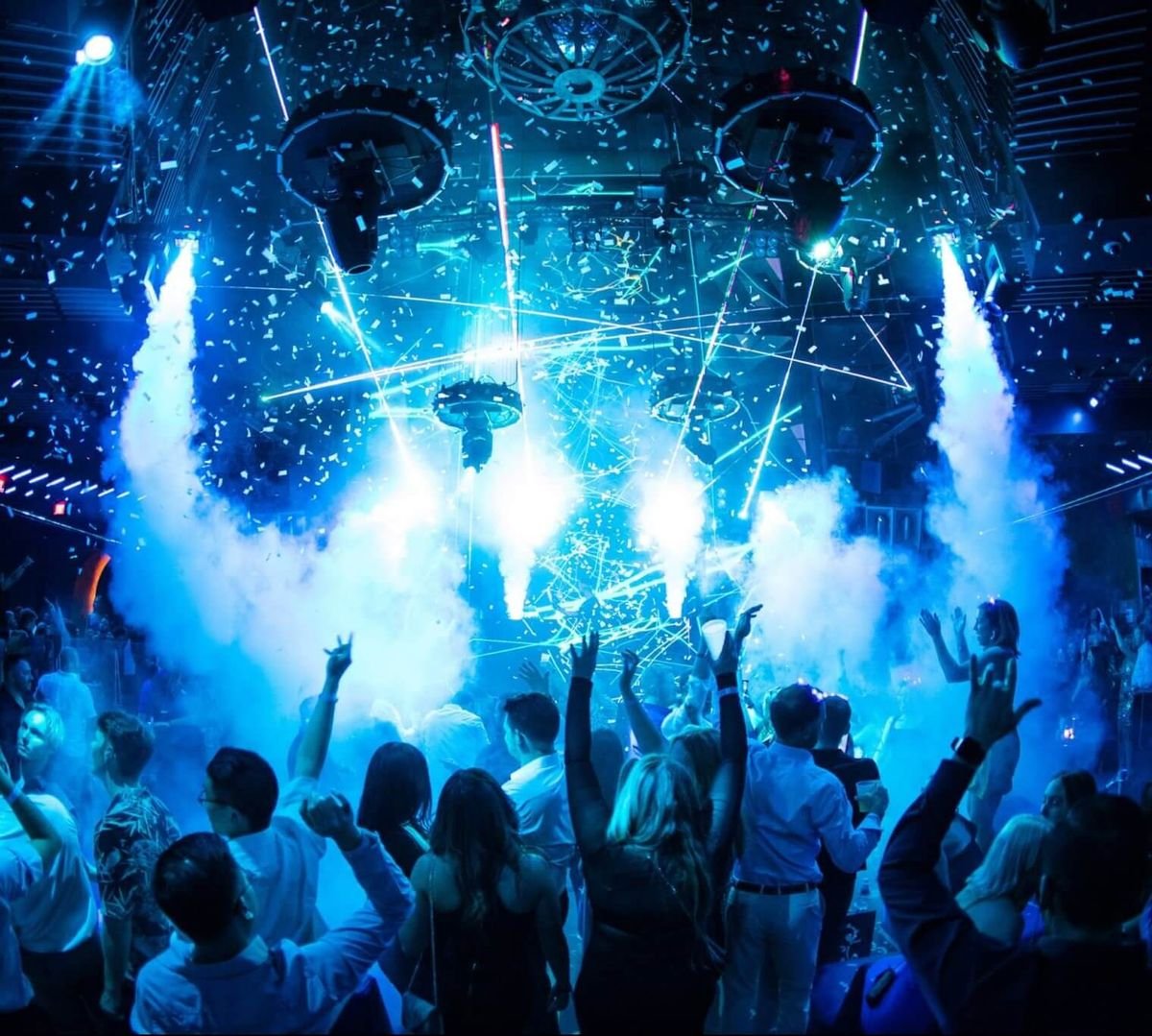 CLUB EFFECT